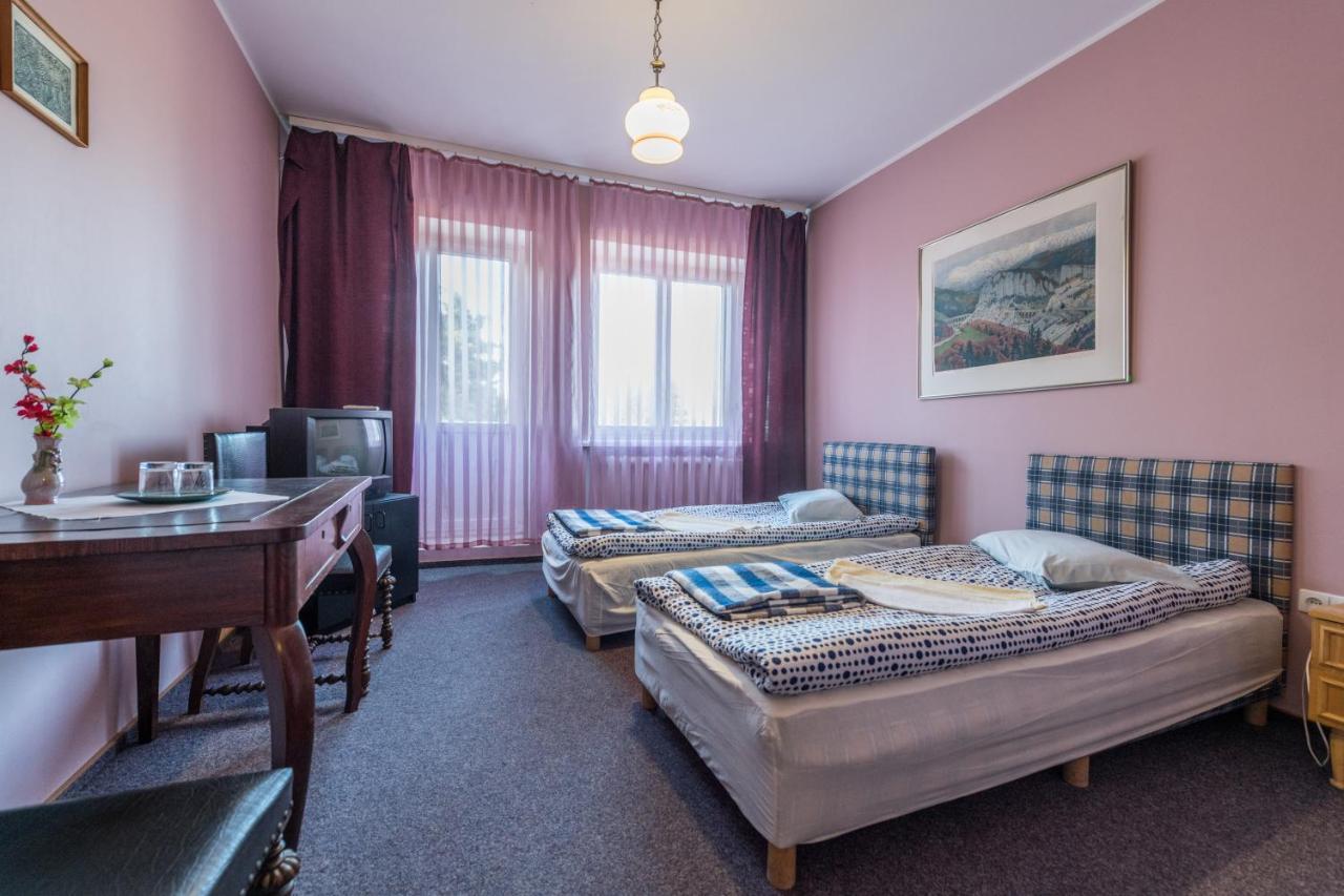 Maldis Motel Madziunai Luaran gambar